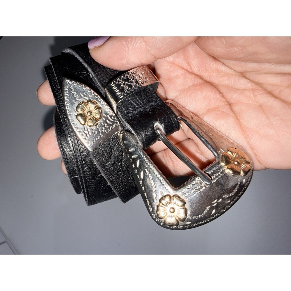 VINTAGE NICOLE BLACK SUEDE SILVER WESTERN BUCKLE BELT - M/L 38.5" SLIM
